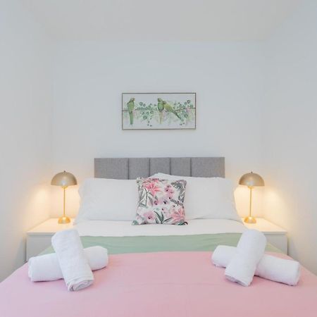 The Arches New Modern 2Br Διαμέρισμα Μπέλφαστ Εξωτερικό φωτογραφία